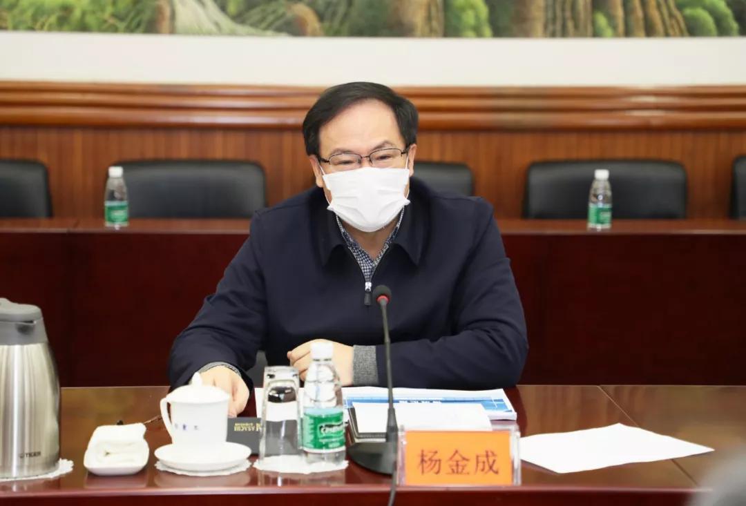 國防科工局黨組成員、副局長徐占斌到中國船舶集團調研